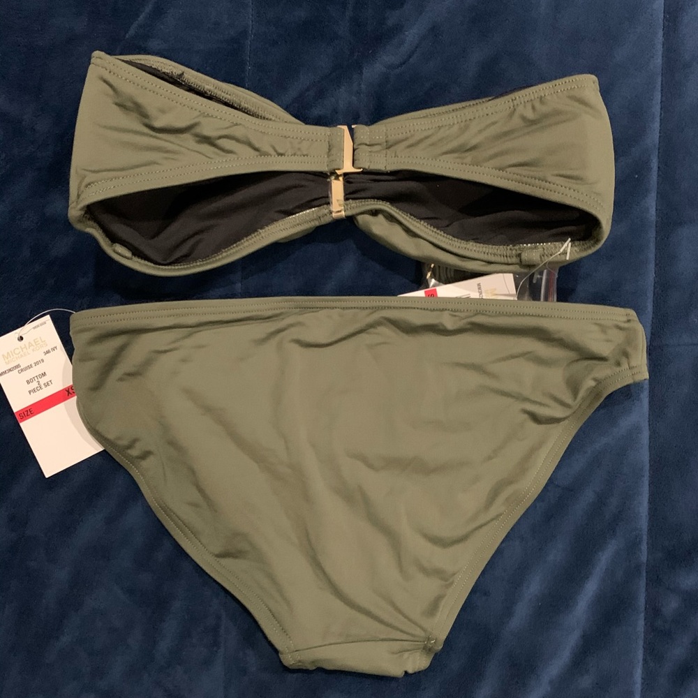 Michael Kors Bikini - Picture 5 of 5